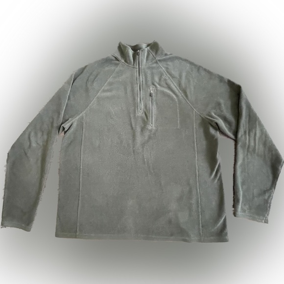 Men’s L.L. Bean's Quick Dry Trail Tee 1/4 Zip w/ Chest Zip Pocket - Picture 3 of 5